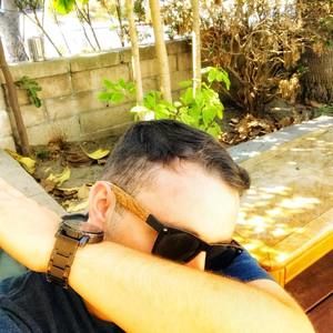 Meet your Posher, Scott